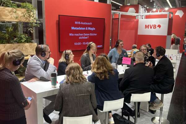Gruppe von Teilnehmenden bei einem MVB-Austausch.