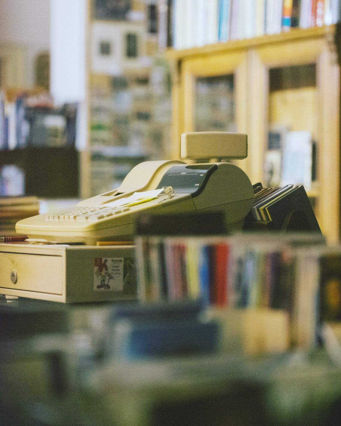 Ladenkasse in einer Buchhandlung.